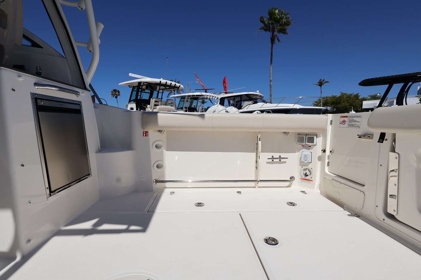 2026 Boston Whaler 285 Conquest 13
