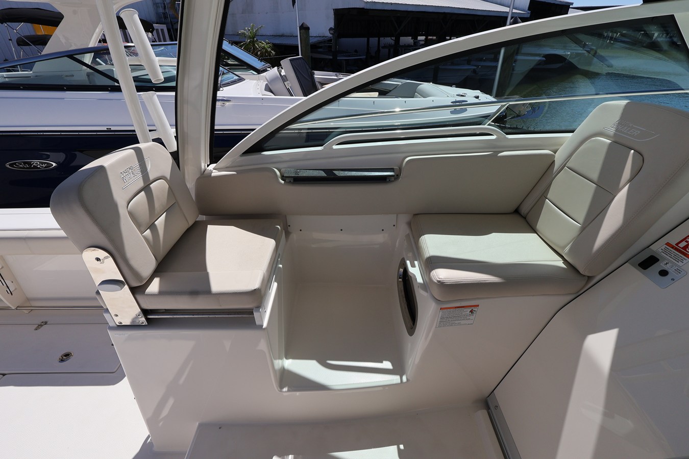 2026 Boston Whaler 285 Conquest 16
