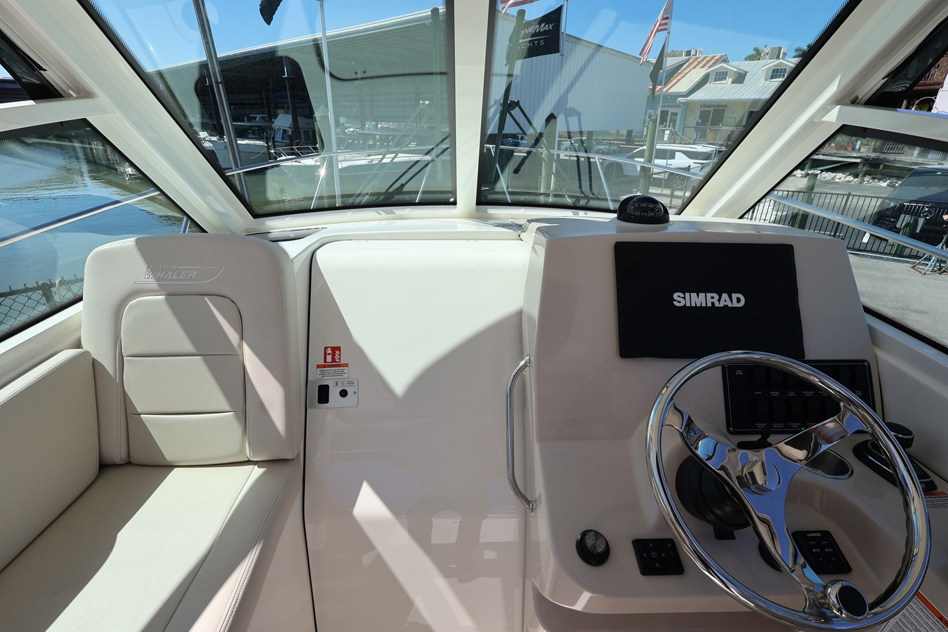 2026 Boston Whaler 285 Conquest 22
