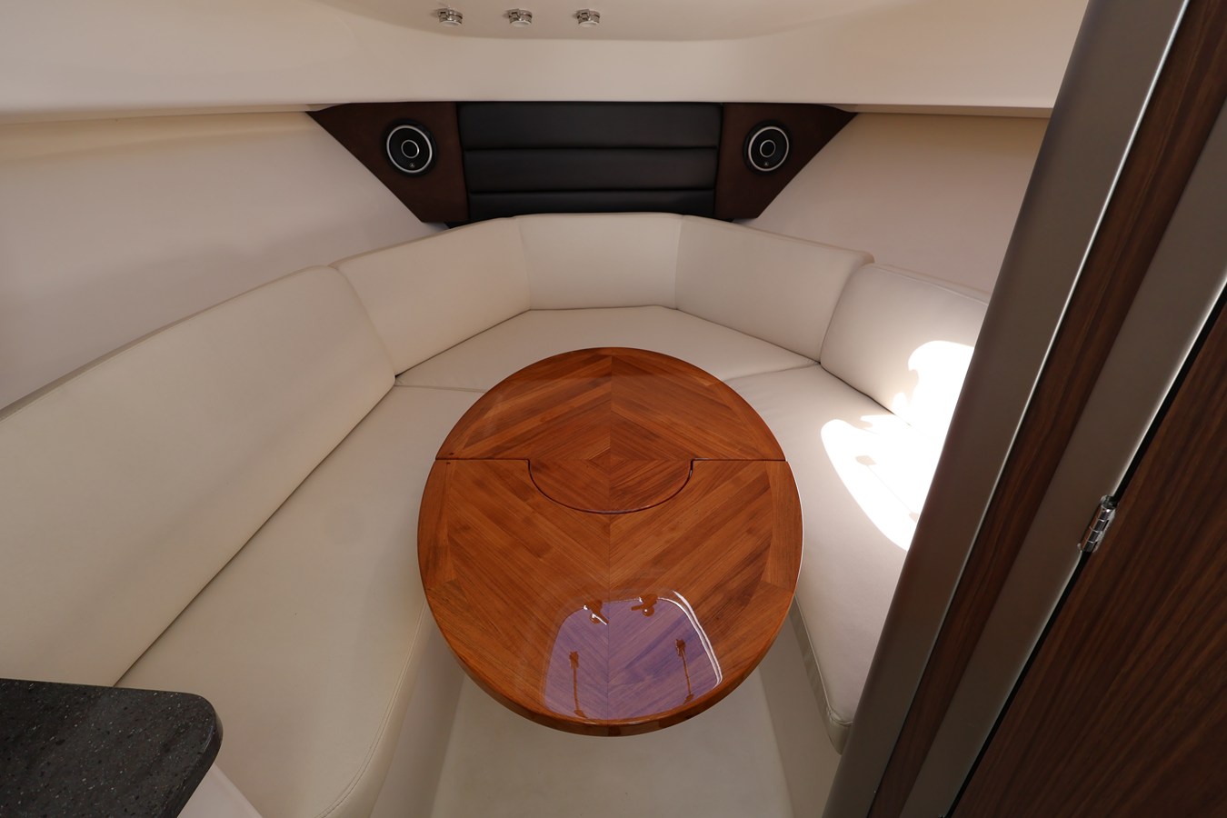 2026 Boston Whaler 285 Conquest 25