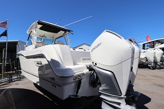Boston Whaler 285 Conquest 6 2026 Boston Whaler 285 Conquest 7