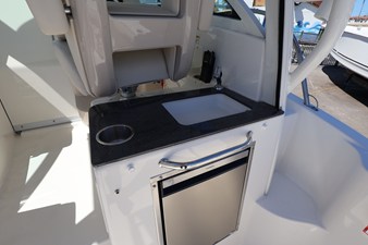 Boston Whaler 285 Conquest 14 2026 Boston Whaler 285 Conquest 15