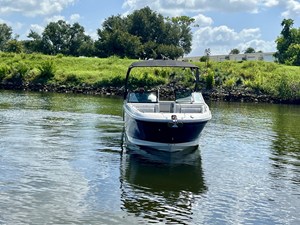 Sea Ray 270 SDX OB 3 2024 Sea Ray 270 SDX OB 4