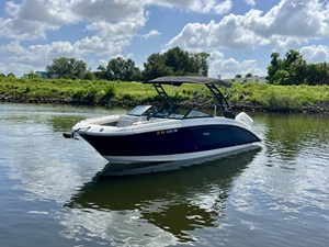 Sea Ray 270 SDX OB 6 2024 Sea Ray 270 SDX OB 7