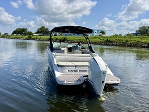 Sea Ray 270 SDX OB 10 2024 Sea Ray 270 SDX OB 11