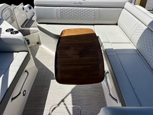 Sea Ray 270 SDX OB 15 2024 Sea Ray 270 SDX OB 16