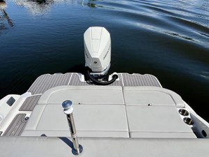 Sea Ray 270 SDX OB 17 2024 Sea Ray 270 SDX OB 18
