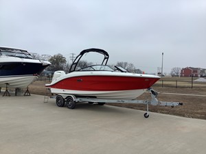 Sea Ray SPX 210 Outboard 2 2026 Sea Ray SPX 210 Outboard 3