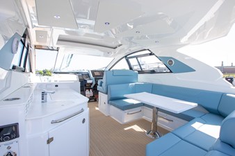 Cruisers Yachts 42 GLS Outboard 15 2027 Cruisers Yachts 42 GLS Outboard 16