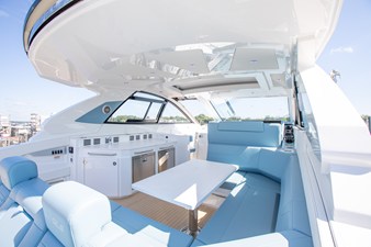 Cruisers Yachts 42 GLS Outboard 21 2027 Cruisers Yachts 42 GLS Outboard 22