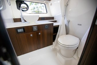 Cruisers Yachts 42 GLS Outboard 42 2027 Cruisers Yachts 42 GLS Outboard 43