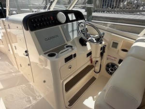 Grady-White Freedom 335 29 2024 Grady-White Freedom 335 30