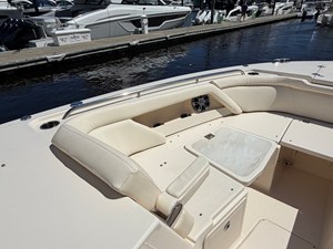 Grady-White Freedom 335 34 2024 Grady-White Freedom 335 35