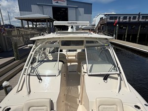 Grady-White Freedom 335 39 2024 Grady-White Freedom 335 40