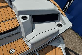 Nautique Super Air Nautique S21 9 2026 Nautique Super Air Nautique S21 10