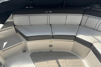 Sea Ray SLX 350 OB 11 2017 Sea Ray SLX 350 OB 12
