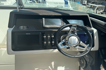 Sea Ray SLX 350 OB 27 2017 Sea Ray SLX 350 OB 28