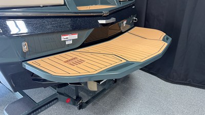 2027 Mastercraft XT24 9