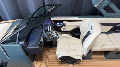 2027 Mastercraft XT24 68