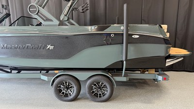 2027 Mastercraft XT24 109