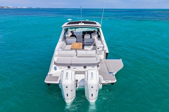 Sea Ray SLX 400 Outboard 57 2026 Sea Ray SLX 400 Outboard 58