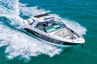 Sea Ray SLX 400 Outboard 63 2026 Sea Ray SLX 400 Outboard 64