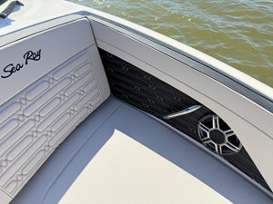 2026 Sea Ray SPX 210 26