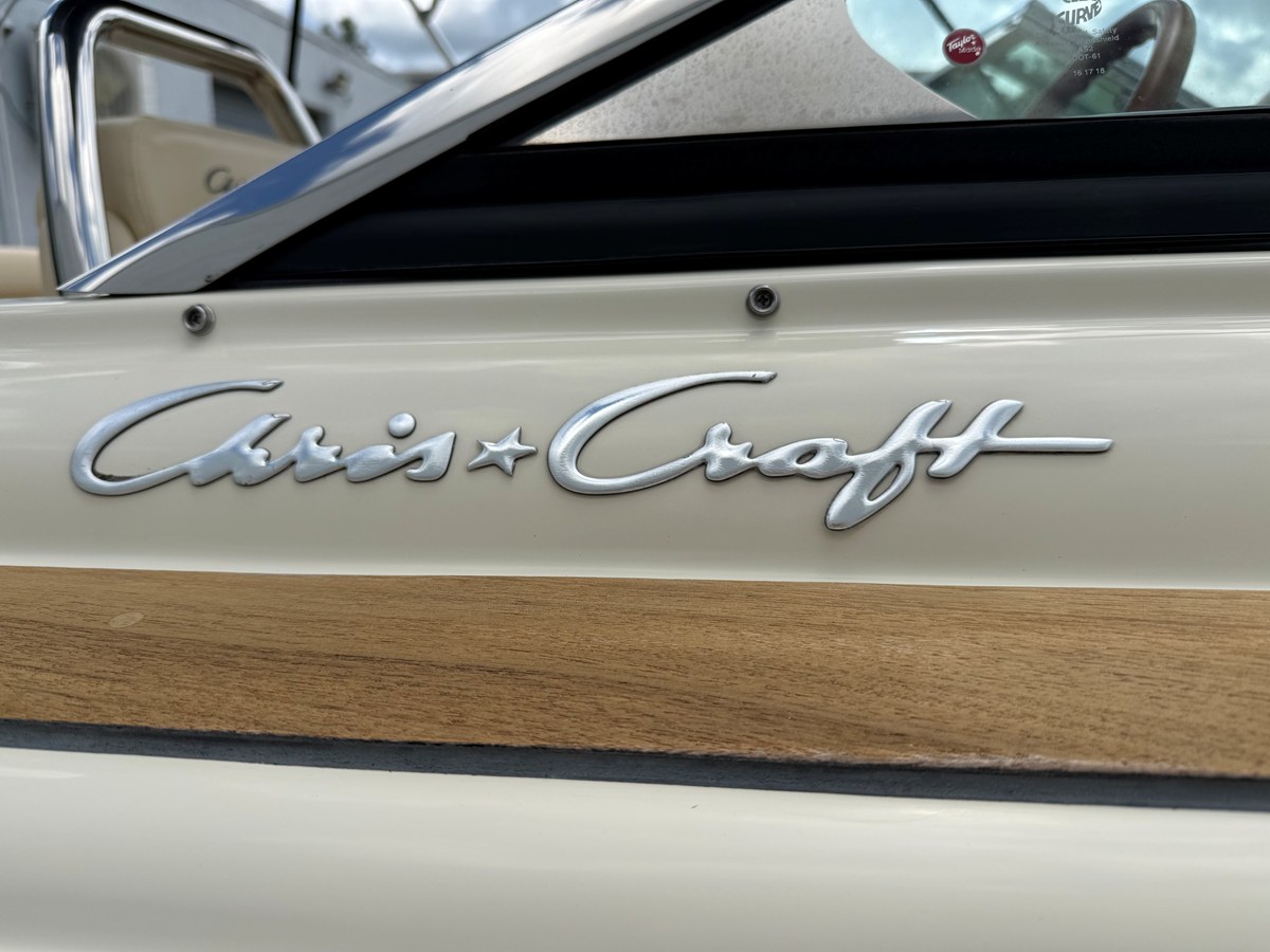 2017 Chris-Craft LAUNCH 22 HERITAGE EDITION 5