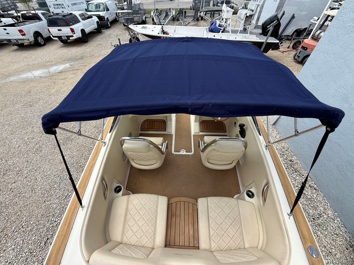 2017 Chris-Craft LAUNCH 22 HERITAGE EDITION 16