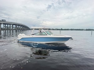 Boston Whaler 280 Vantage 1 2027 Boston Whaler 280 Vantage 2