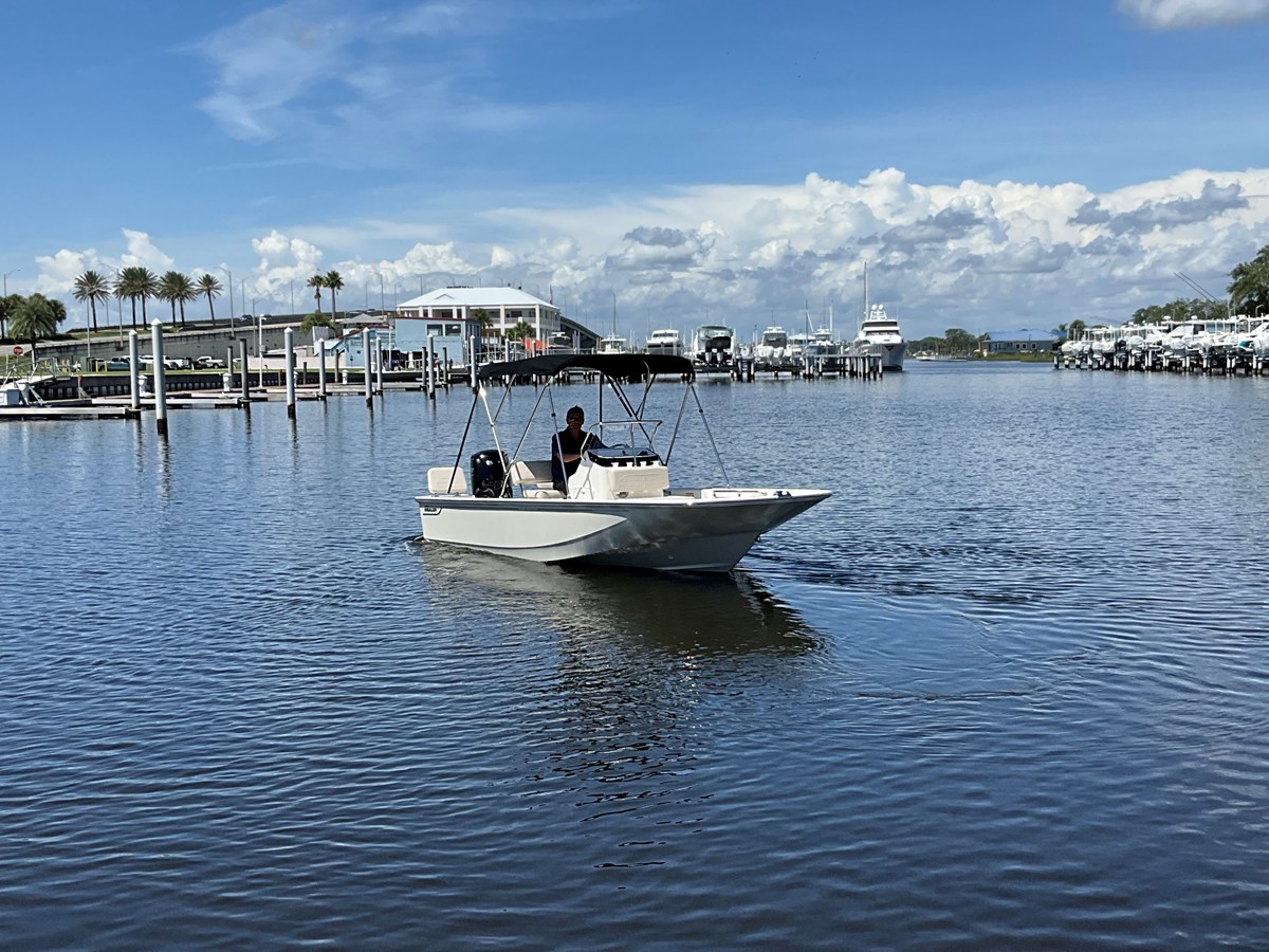 2027 Boston Whaler 170 Montauk 11