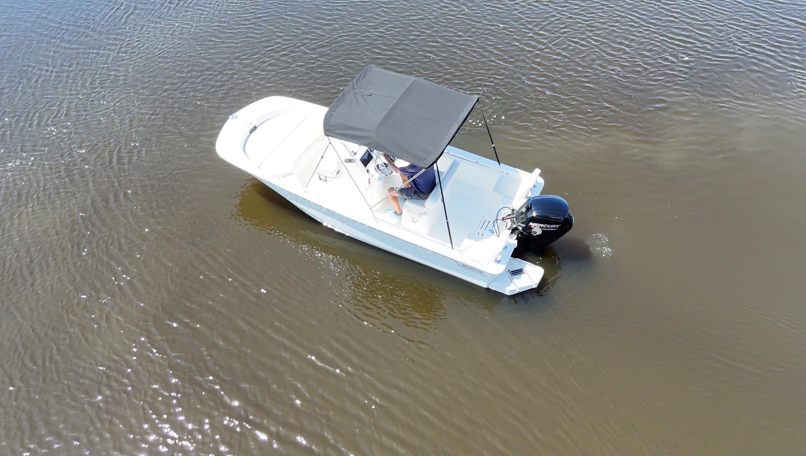 2027 Boston Whaler 170 Montauk 15