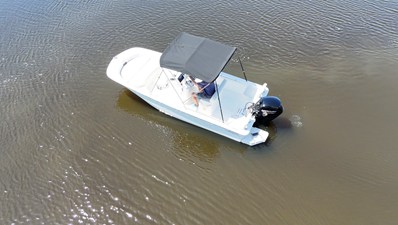 Boston Whaler 170 Montauk 14 2027 Boston Whaler 170 Montauk 15