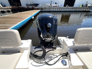 Boston Whaler 170 Montauk 20 2027 Boston Whaler 170 Montauk 21