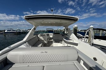 Sea Ray SLX 310 5 2021 Sea Ray SLX 310 6