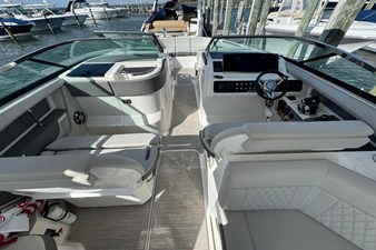 Sea Ray SLX 310 15 2021 Sea Ray SLX 310 16