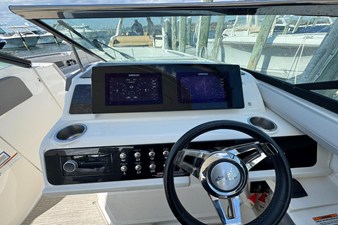 Sea Ray SLX 310 33 2021 Sea Ray SLX 310 34
