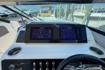 Sea Ray SLX 310 34 2021 Sea Ray SLX 310 35