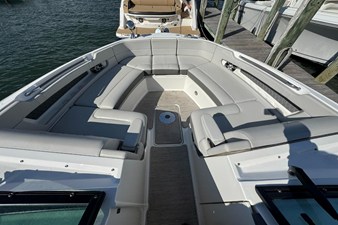 Sea Ray SLX 310 37 2021 Sea Ray SLX 310 38