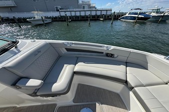 Sea Ray SLX 310 40 2021 Sea Ray SLX 310 41