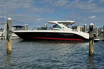 Sea Ray SLX 310 45 2021 Sea Ray SLX 310 46