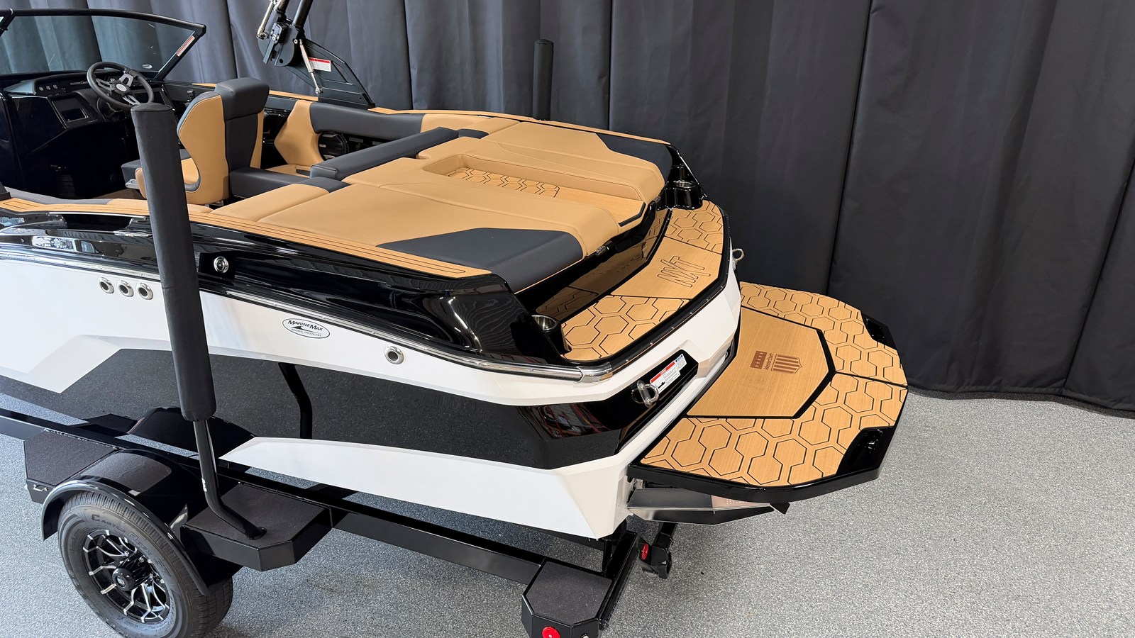 2027 Mastercraft NXT20 7