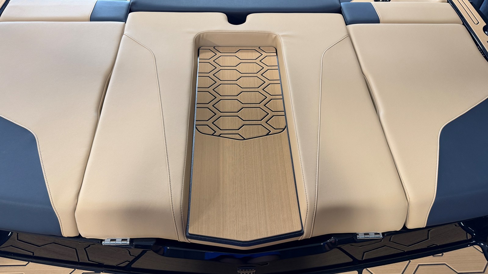 2027 Mastercraft NXT20 17