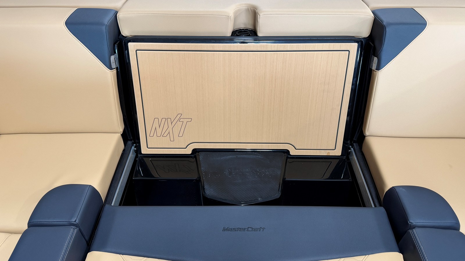 2027 Mastercraft NXT20 29