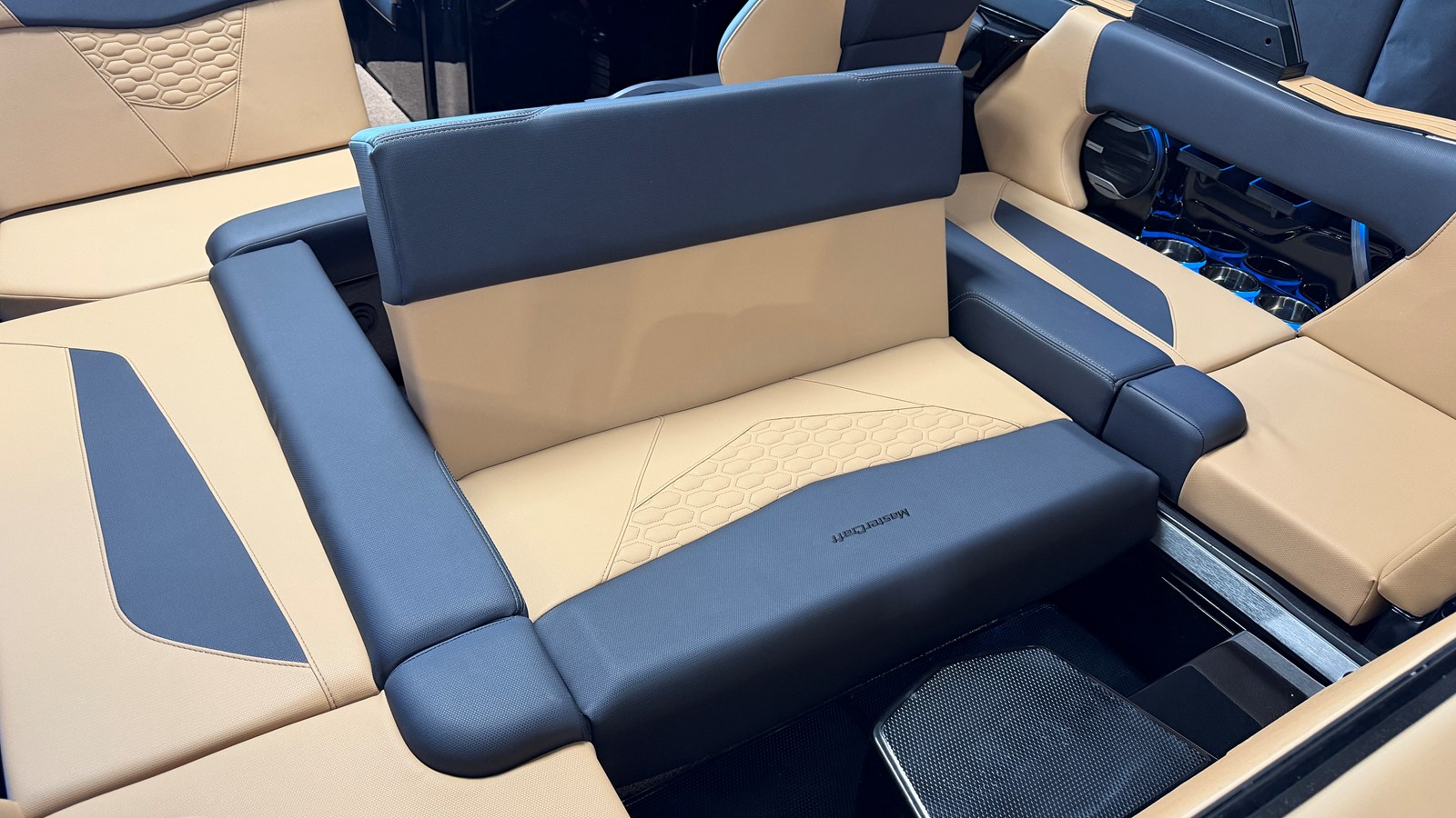 2027 Mastercraft NXT20 30