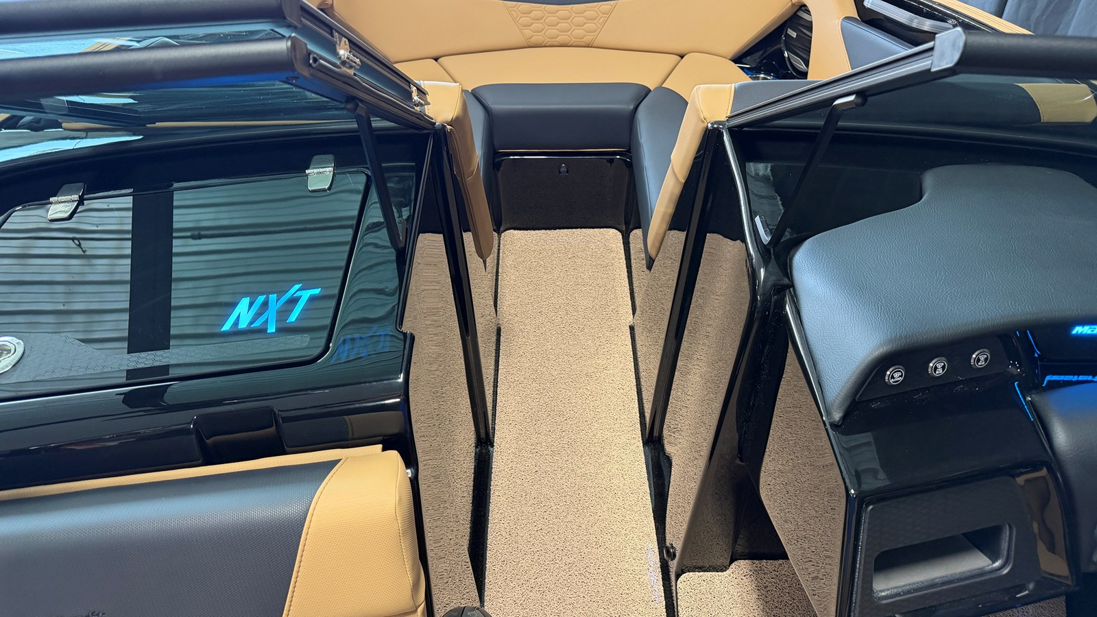 2027 Mastercraft NXT20 68
