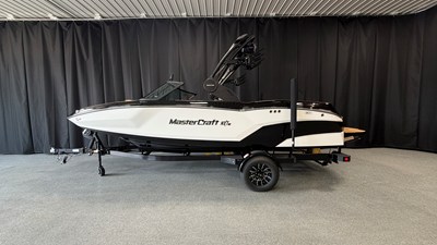 Mastercraft NXT20 0 2027 Mastercraft NXT20 1