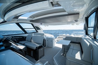 Cruisers Yachts 50 GLS OB 24 2026 Cruisers Yachts 50 GLS OB 25