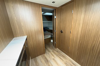 Cruisers Yachts 50 GLS OB 25 2026 Cruisers Yachts 50 GLS OB 26