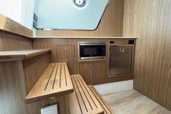 Cruisers Yachts 50 GLS OB 26 2026 Cruisers Yachts 50 GLS OB 27